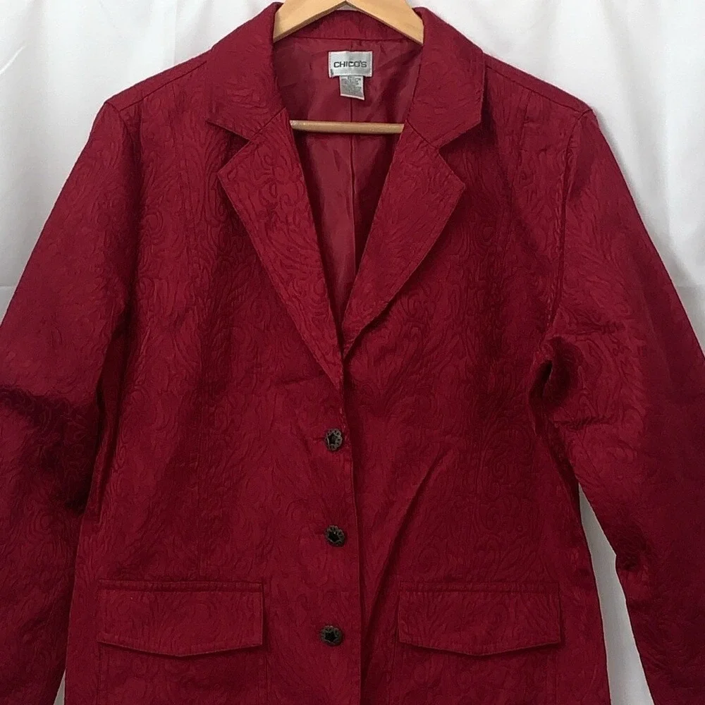 Chico's Size 2 Dark Red Floral Jacquard Blazer Jacket Mens Large‎ L 3-Button Red